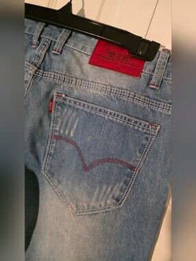 Levi’s Y2K Premium Distressed Straight Leg Jeans Red Hardware 34W 30L